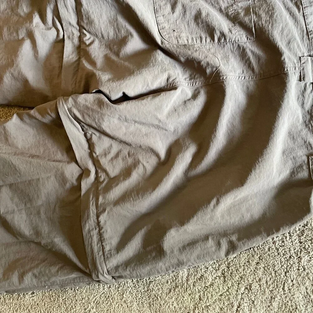 Cabela's Outdoors Zip Off Cargo Pants  Size 12 - Picture 8 of 10
